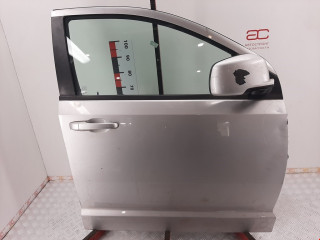 дверь передняя правая Dodge Journey 1 поколение 2009, 2.4 л., МКПП, минивэн, 68040230AC