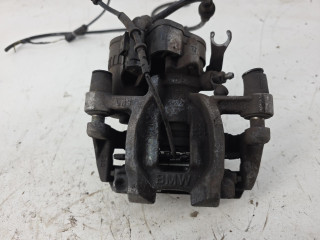 суппорт задний правый BMW 2 серия Active Tourer F45 2015, 2.0 л., B48 A20 A, 6798958