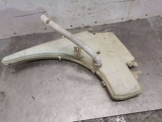 бачок омывателя BMW 3 серия E90/E91/E92/E93 2007, 2.0 л., бензин, 6МКПП, black, седан