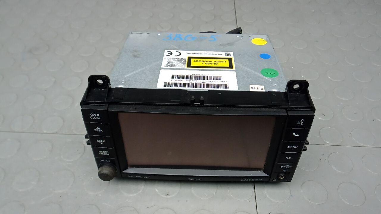 магнитола Jeep Grand Cherokee 4 поколение 2012, 3.0 л., дизель - фото №1