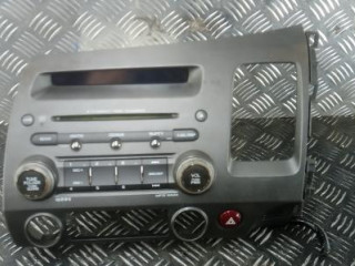 магнитола Honda Civic 8 поколение 2008, 1.3 л., бензин, АКПП, седан, 39100SNAE620M1