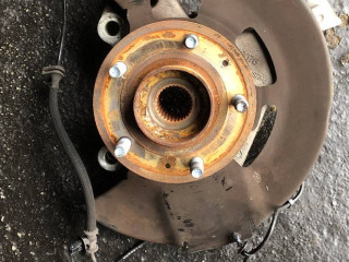 ступица передняя левая Chevrolet Equinox 3 поколение 2019, 1.5 л., бензин, АКПП, внедорожник 5 дв., полный привод