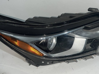 фара правая Chevrolet Equinox 3 поколение 2020, 1.5 л., бензин, АКПП, внедорожник 5 дв.
