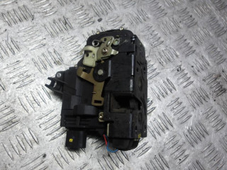 замок двери передней правой Volkswagen Golf 4 поколение 2001, 1.6 л., бензин, МКПП, универсал