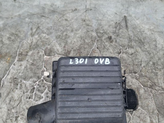 корпус воздушного фильтра Opel Vectra B 1999, 2.0 л., X 20 DTH, дизель, 5МКПП, универсал, 90499598