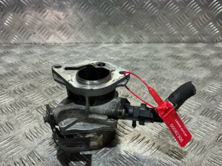 насос вакуумный Nissan Qashqai J10 [рестайлинг] 2011, 1.5 л., дизель, МКПП, внедорожник 5 дв.