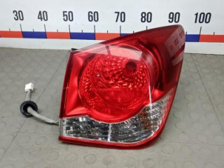 фонарь задний правый Chevrolet Cruze 1 поколение 2011, 2.0 л., дизель, седан, 95039731