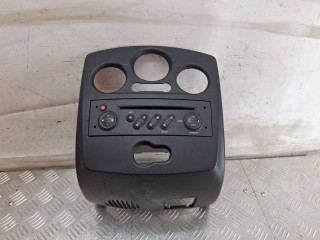 магнитола Renault Clio 3 поколение 2007, 1.2 л., бензин, МКПП, хетчбэк 5 дв., 8200607915, 8200607915T