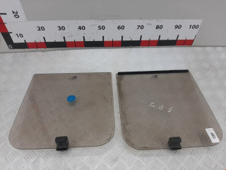 стекло кузовное боковое левое Volkswagen Transporter T4 1996, 1.9 л., МКПП, микроавтобус, 703845331K