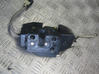 замок двери передней правой Hyundai Getz 1 поколение 2004