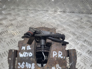 суппорт передний правый Mercedes-Benz E-Класс W210/S210 [рестайлинг] 2001, 2.7 л., дизель, АКПП, универсал