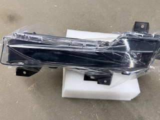 фара противотуманная левая Tesla Model Y 1 поколение (2020 - 2026), 1077391-00-E