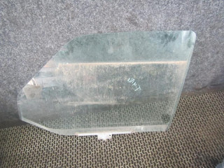 стекло двери передней левой Volkswagen Transporter T4 1999