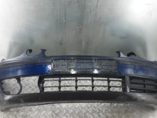 бампер передний Volkswagen Polo 4 поколение 2002, 1.2 л., бензин, МКПП, хетчбэк 5 дв., 6Q0807217, 6Q0805903