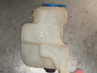 бачок омывателя Audi A3 8P [рестайлинг] 2006, 1.9 л., BKC, дизель, 5МКПП, синий, хетчбэк 3 дв.