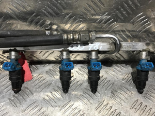 форсунка Audi A4 B5 1997, 1.8 л., ADR, бензин, 5МКПП, универсал, 06B133551