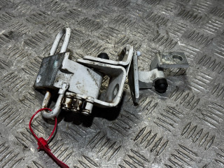 петля двери Volkswagen Passat B7 2010, 2.0 л., CFFA, дизель, 6МКПП, седан, 3S8831412B