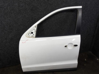 дверь передняя левая Hyundai Santa Fe 1 поколение [рестайлинг] 2008, 2.2 л., дизель, МКПП, внедорожник 5 дв.