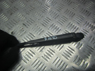 щеткодержатель (поводок стеклоочистителя, дворник) Ford Focus 1 поколение [рестайлинг] 2005, 1.6 л., бензин, МКПП, универсал, 3N51R17526AA