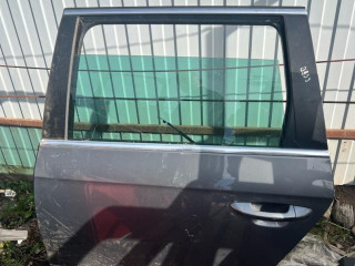 дверь задняя левая Volkswagen Passat B6 2007, 2.0 л., BMR, дизель, 6МКПП, универсал