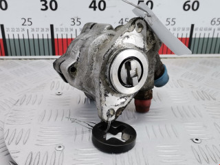 насос гидроусилителя руля Renault Midlum 1 поколение 2004, 6.2 л., МКПП, 7684955200