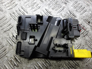 блок управления коммутационным центром Volkswagen Golf 4 поколение 2005, 1.6 л., бензин, МКПП, хетчбэк 5 дв., 1K0953549AF