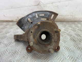 кулак поворотный левый Daewoo Rezzo KLAU 2001, 2.0 л., бензин, МКПП, минивэн