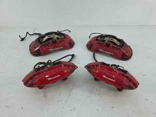 комплект тормозов Maserati Quattroporte 6 поколение 2013, 3.0 л., бензин, АКПП, вишневый, седан, полный привод, правый руль, 670006308