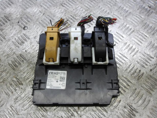 блок комфорта Volkswagen Jetta 6 поколение 2012, 1.2 л., бензин, МКПП, седан, 5K0937086J