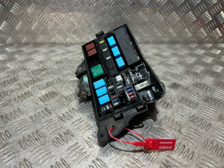 блок предохранителей Lexus IS 2 поколение (XE20) 2005, 2.5 л., 4GR-FSE, бензин, АКПП, седан