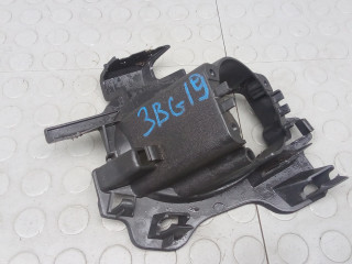 крепление бампера Renault Kadjar 1 поколение 2015, 1.5 л., дизель