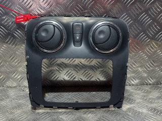 воздуховод (дефлектор) радиатора Dacia Sandero 2 поколение 2013, 1.5 л., K9K 612, дизель, 5МКПП, хетчбэк 5 дв.