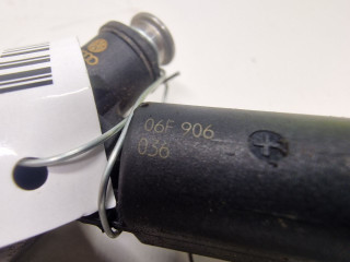 форсунка Volkswagen Golf 4 поколение 2006, 2.0 л., FSI, бензин, 06F906036, 0261500014