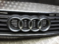 решетка радиатора Audi A6 4A/C4 1997, 2.8 л., бензин, МКПП, универсал, 4A0853651C - фото №3