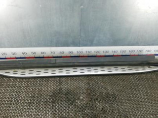 подножка Mercedes-Benz M-Класс W166 2013, 2.2 л., дизель, АКПП, внедорожник 5 дв.