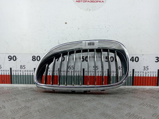 решетка радиатора BMW 5 серия E60/E61 2006, 3.0 л., АКПП, седан, 51137065701