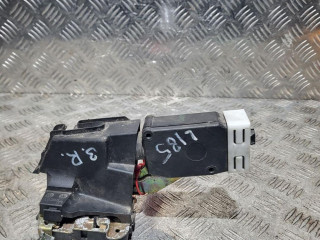 замок двери задней правой Mitsubishi Carisma 1 поколение 1999, 1.8 л., бензин, 5МКПП, бронза, хетчбэк 5 дв.