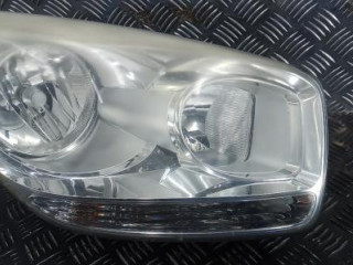 фара правая Kia Venga 1 поколение 2011, 1.4 л., CRDi, дизель, МКПП, хетчбэк 5 дв., 921021P500