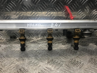 форсунка Volvo V70 2 поколение 2004, 2.4 л., B 5244 S, бензин, МКПП, 9125821