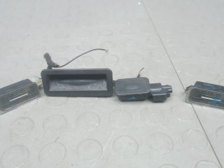 кнопка открытия багажника Ford Kuga 1 поколение 2008, 2.0 л., дизель, МКПП, внедорожник 5 дв.