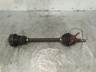полуось передняя левая (приводной вал, ШРУС) Volkswagen Golf 4 поколение (1997 - 2006), 1.4 л., бензин, 5МКПП