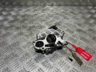 насос вакуумный Volkswagen Golf 6 поколение 2010, 1.6 л., CAYA, дизель, 5МКПП, хетчбэк 5 дв., 03L145100