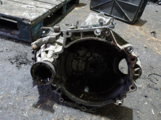 КПП механическая (МКПП) Volkswagen Golf 4 поколение 2001, 1.4 л., бензин, МКПП, универсал, DUW