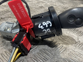 замок зажигания Dacia Duster 1 поколение 2013, 1.5 л., K9K 898, дизель, 6МКПП, внедорожник 5 дв.