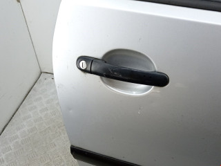 дверь передняя правая Volkswagen Polo 4 поколение 2002, 1.2 л., МКПП, хетчбэк 3 дв., 6Q3831056K