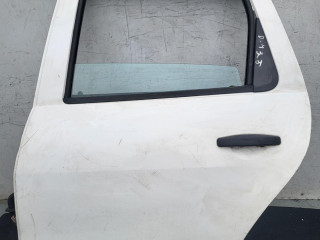 дверь задняя левая Dacia Duster 1 поколение 2013, 1.5 л., K9K 896, дизель, 6МКПП, внедорожник 5 дв.