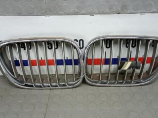 решетка радиатора BMW X5 E53 2001, 4.4 л., бензин, внедорожник 5 дв.
