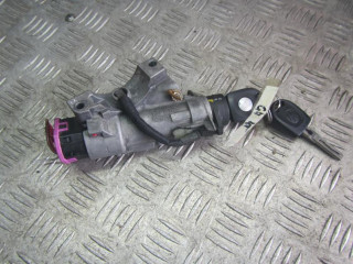 замок зажигания Volkswagen Golf 4 поколение 2001, 1.6 л., бензин, МКПП, хетчбэк 5 дв., 4B0905851C