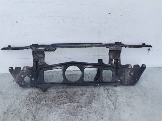 передняя панель крепления облицовки (телевизор) BMW 5 серия E39 1999, 3.0 л., дизель, универсал