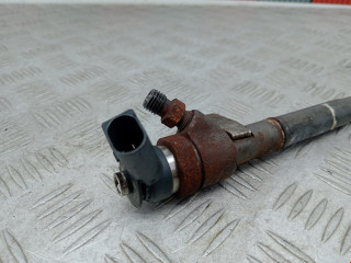 форсунка Mitsubishi Colt 6 поколение (Z20/Z30) 2004, 1.5 л., МКПП, хетчбэк 5 дв., MN960201